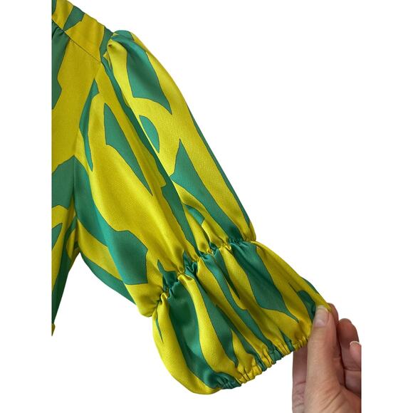 Alexis Zuella Abstract Print Crepe Maxi Dress Puff Sleeve Size Small - Picture 11 of 15